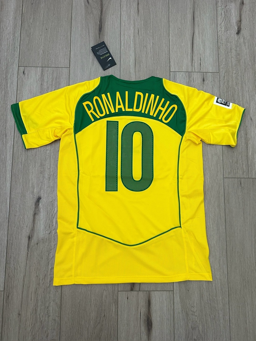 Ronaldinho Brazil 2005 Home Yellow Retro Soccer Jersey Men